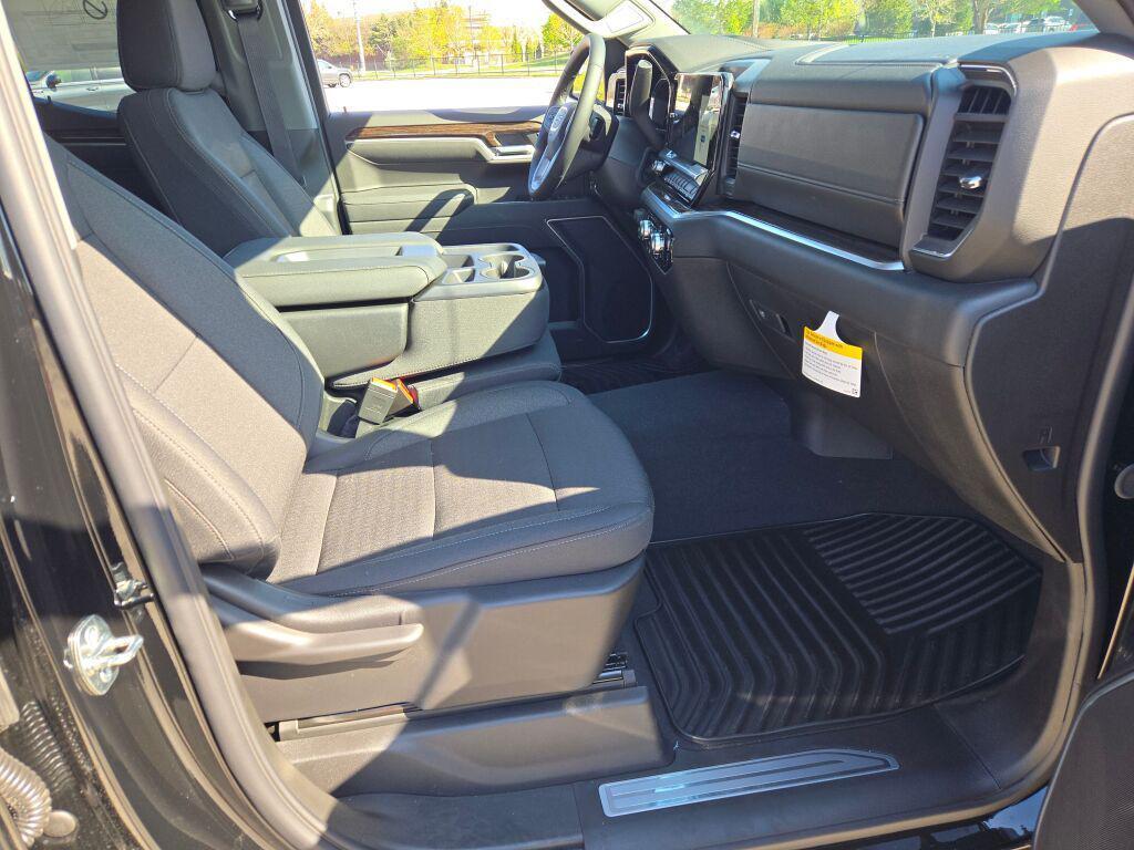 new 2026 GMC Sierra 1500 car, priced at $57,590