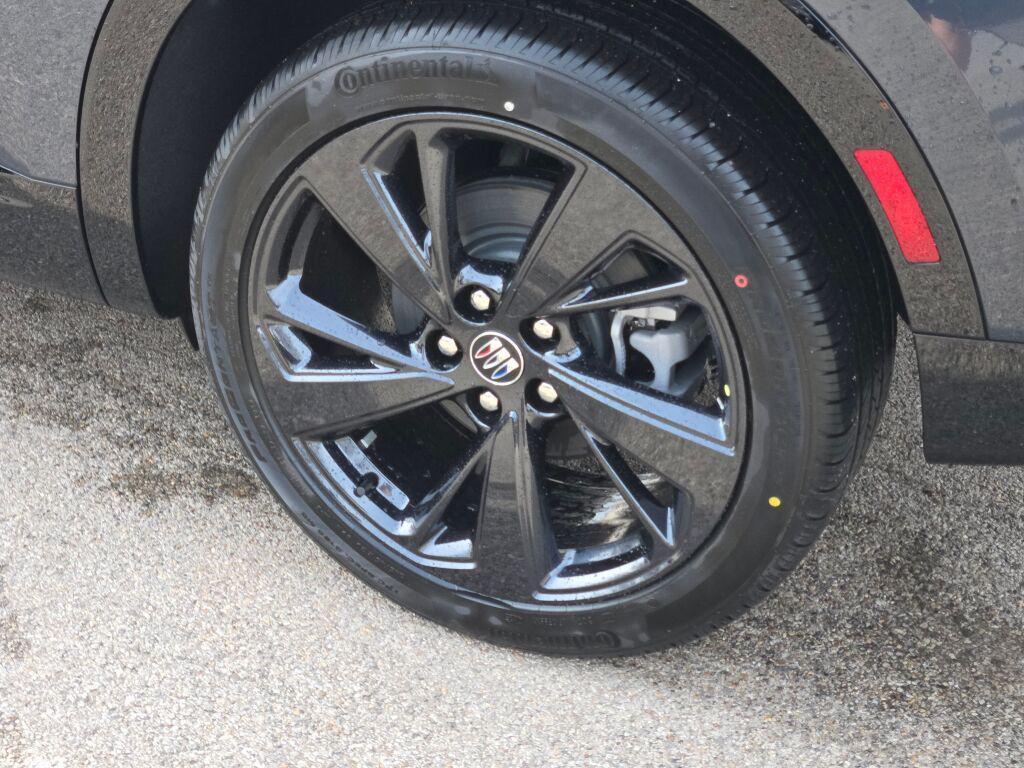 new 2026 Buick Envision car, priced at $44,593