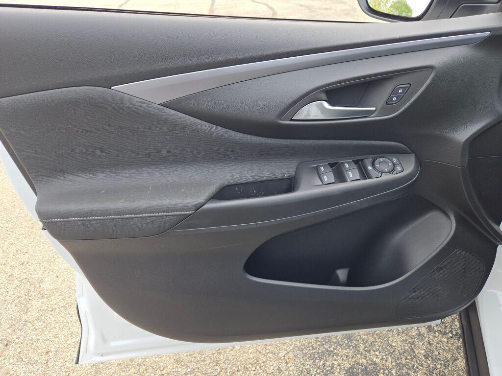 new 2026 Buick Envista car, priced at $26,282