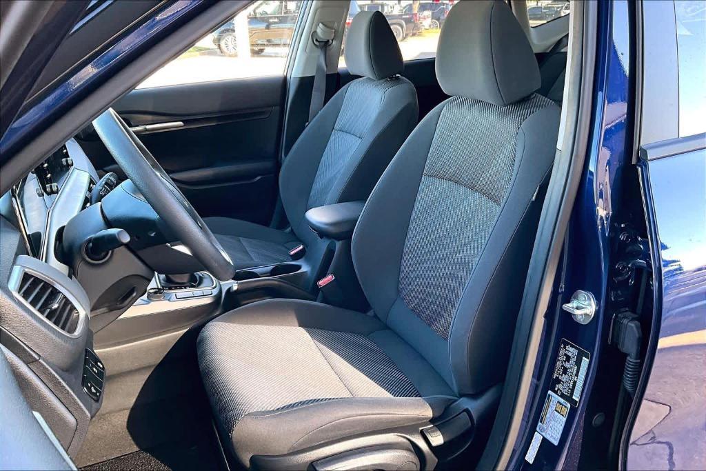 used 2025 Kia Seltos car, priced at $20,700