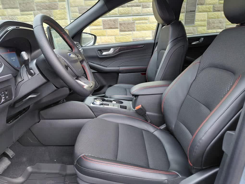 new 2026 Ford Escape car, priced at $35,596