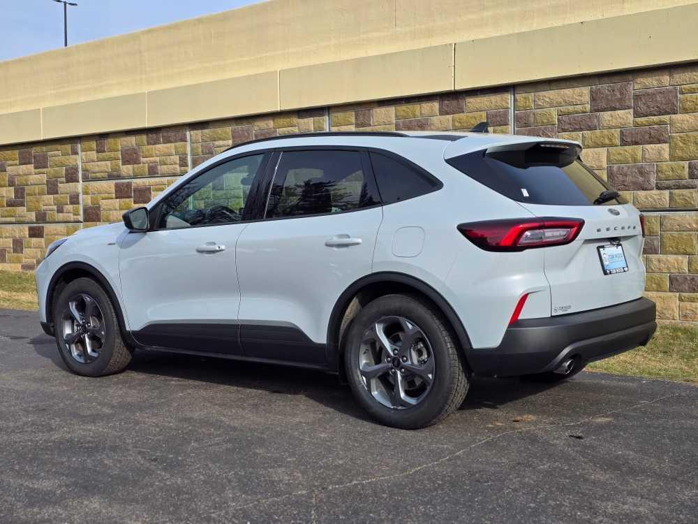 used 2025 Ford Escape car, priced at $21,519