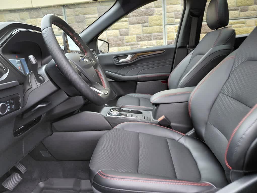 new 2026 Ford Escape car, priced at $32,989