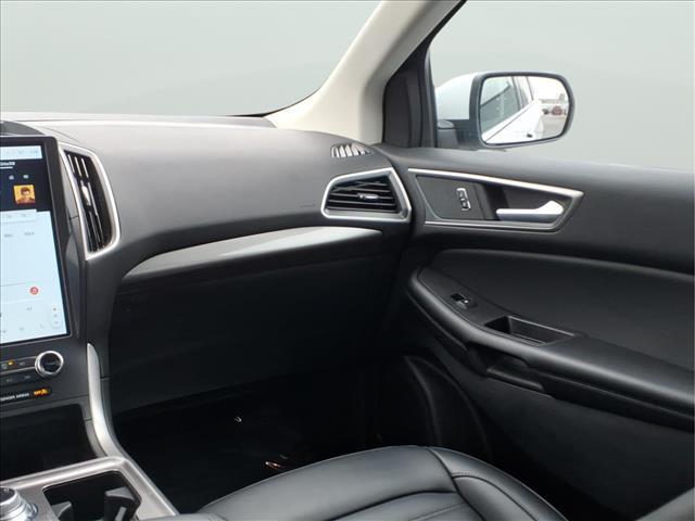 used 2024 Ford Edge car, priced at $26,646
