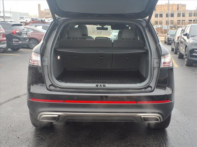 used 2022 Lincoln Nautilus car, priced at $32,300