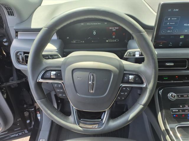 used 2022 Lincoln Nautilus car, priced at $32,300