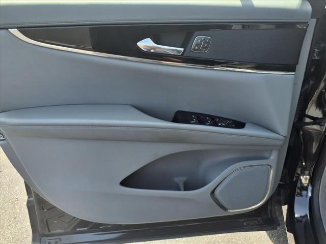 used 2022 Lincoln Nautilus car, priced at $32,300