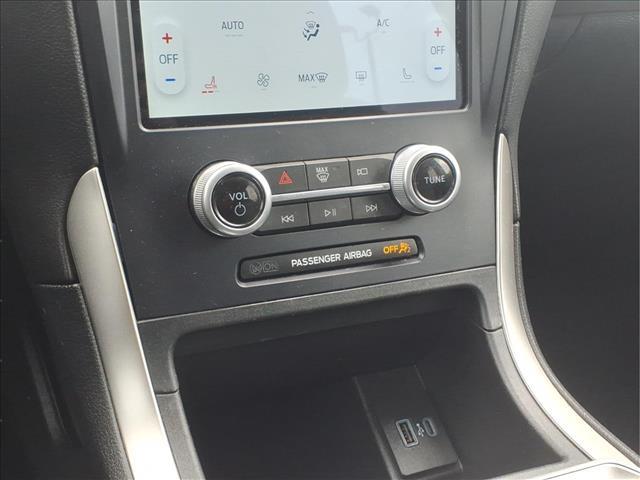used 2023 Ford Edge car, priced at $25,925