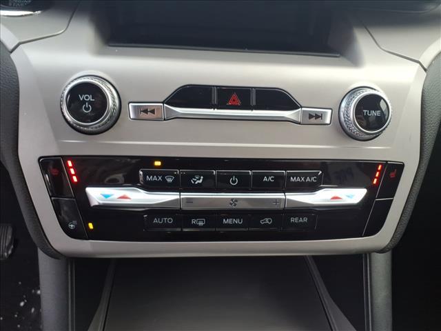 used 2023 Ford Explorer car, priced at $28,755