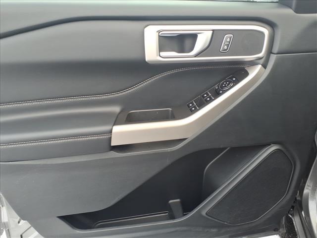 used 2023 Ford Explorer car, priced at $28,755