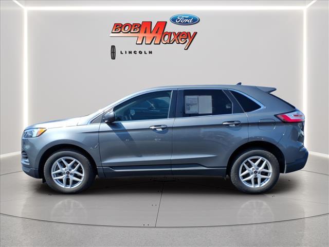 used 2024 Ford Edge car, priced at $25,500