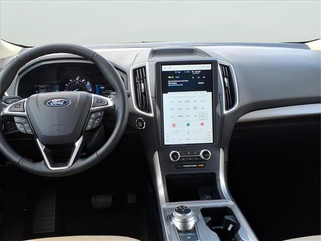 used 2024 Ford Edge car, priced at $28,055