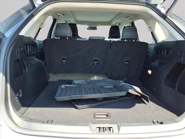 used 2023 Ford Edge car, priced at $25,300