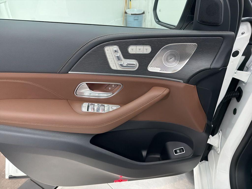 new 2026 Mercedes-Benz GLE 450 car, priced at $86,650