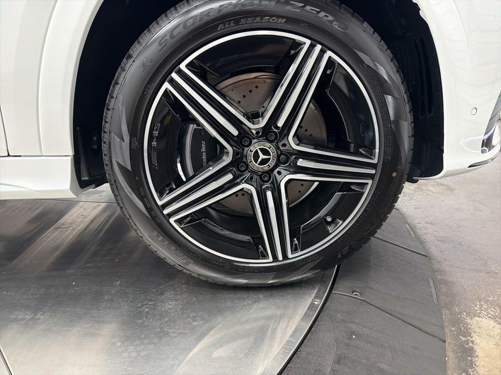 new 2026 Mercedes-Benz GLE 450 car, priced at $86,650