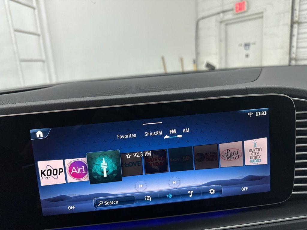 new 2026 Mercedes-Benz GLE 450 car, priced at $81,185