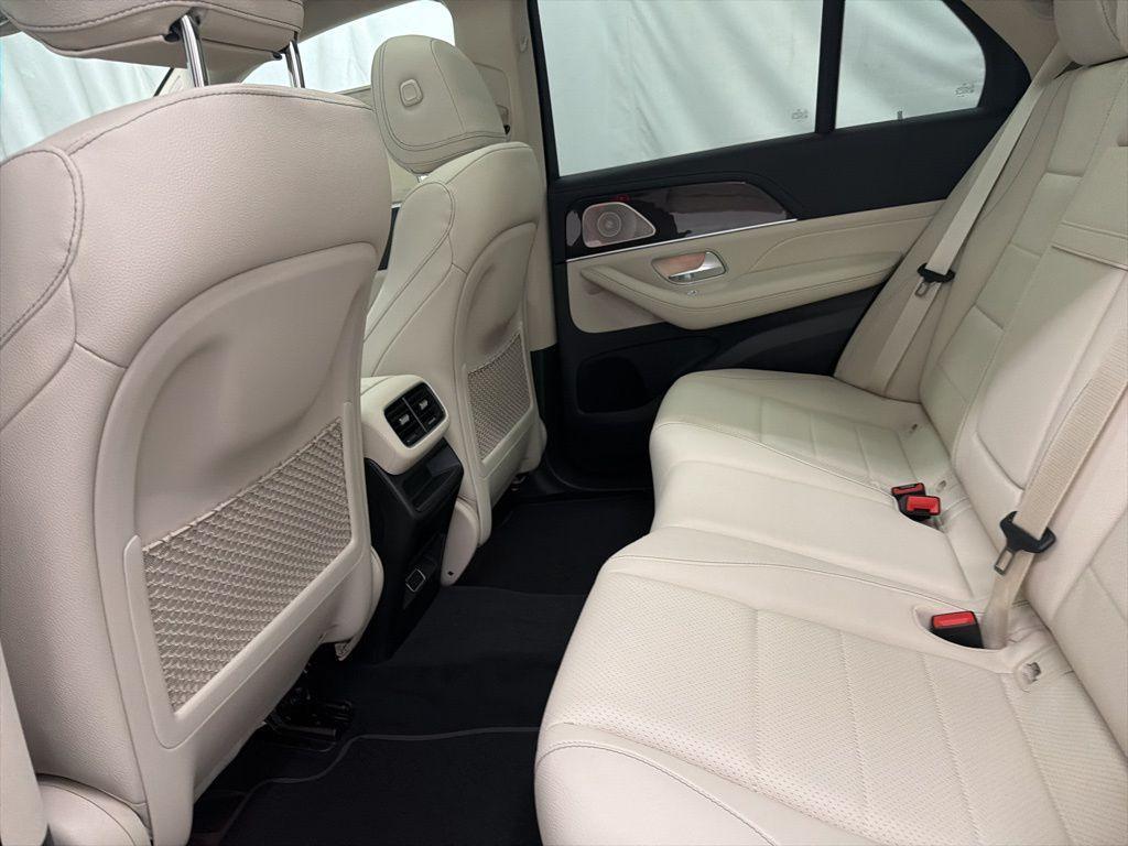 new 2026 Mercedes-Benz GLE 350 car, priced at $72,625