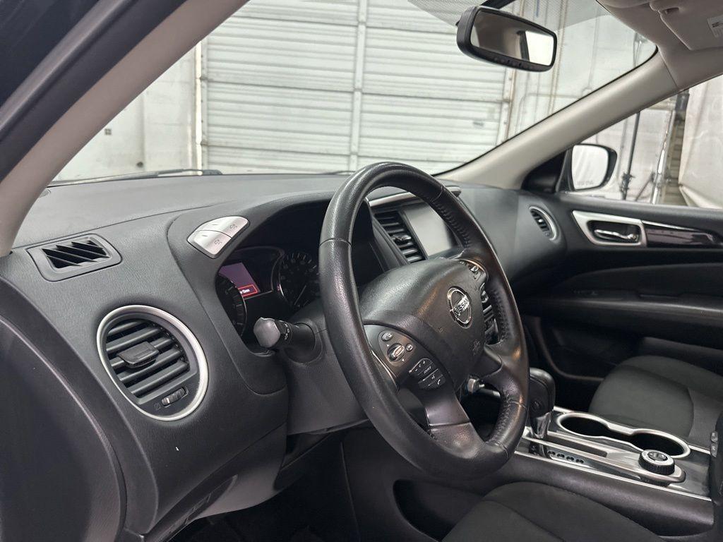 used 2020 Nissan Pathfinder car, priced at $12,725