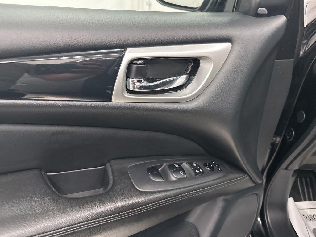 used 2020 Nissan Pathfinder car, priced at $12,725