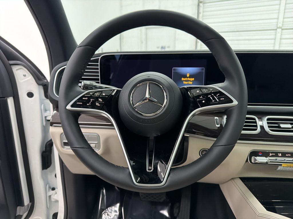 new 2026 Mercedes-Benz GLE 350 car, priced at $65,820