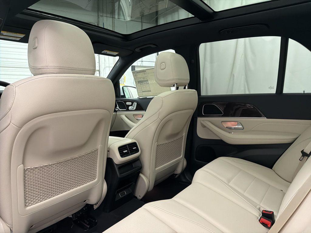 new 2026 Mercedes-Benz GLE 350 car, priced at $65,820