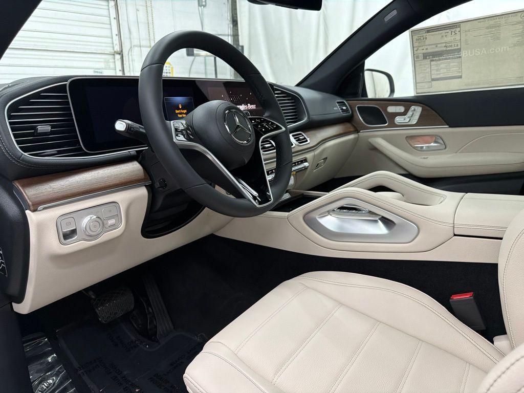 new 2026 Mercedes-Benz GLE 450 car, priced at $82,105