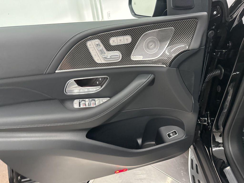 new 2026 Mercedes-Benz AMG GLS 63 car, priced at $160,400