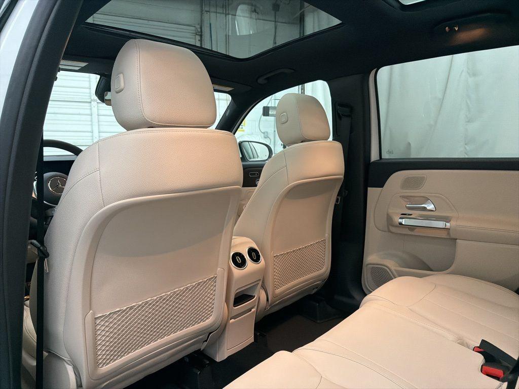 new 2026 Mercedes-Benz GLB 250 car, priced at $50,175