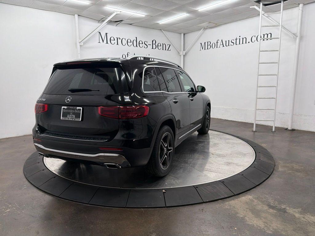 new 2026 Mercedes-Benz GLB 250 car, priced at $51,395