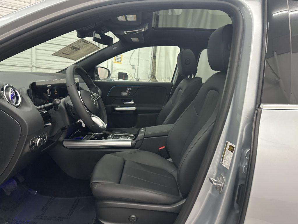 used 2025 Mercedes-Benz GLA 250 car, priced at $49,285