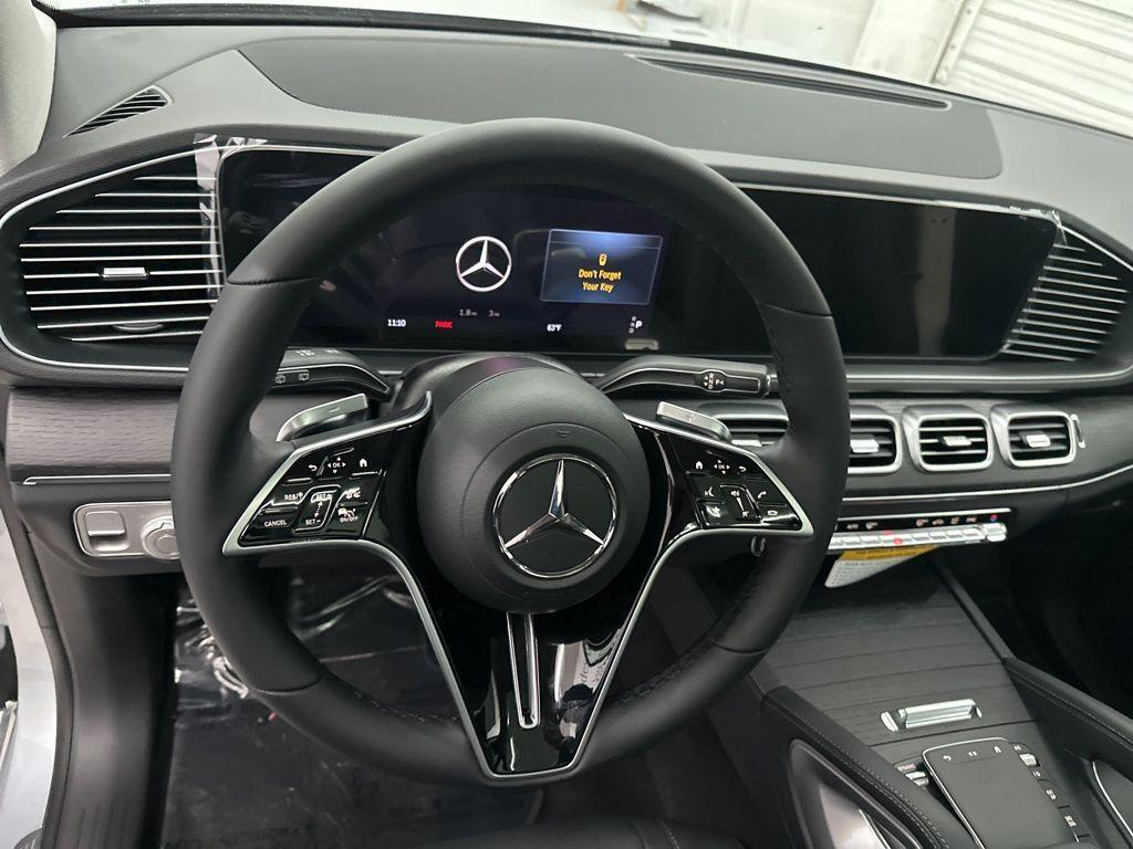 new 2026 Mercedes-Benz GLE 450 car, priced at $80,995