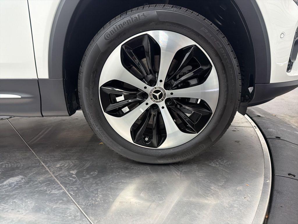 new 2026 Mercedes-Benz GLB 250 car, priced at $50,865