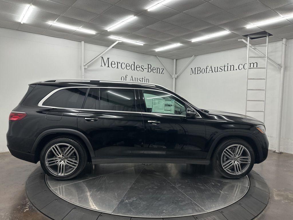 new 2026 Mercedes-Benz GLS 450 car, priced at $90,930