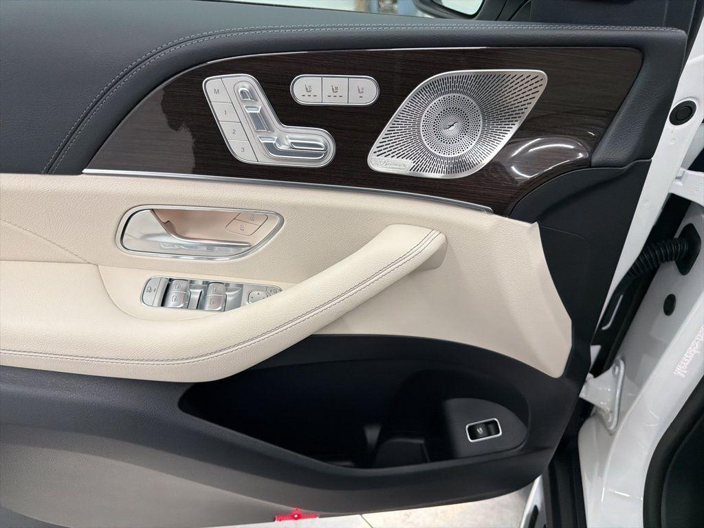 new 2026 Mercedes-Benz GLE 450 car, priced at $81,235