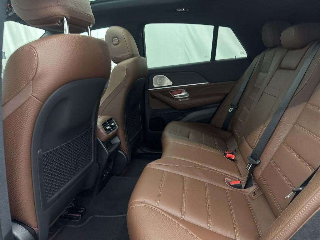 new 2026 Mercedes-Benz GLE 450 car, priced at $86,650