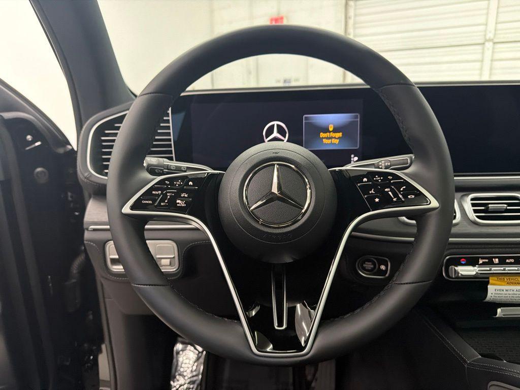 new 2026 Mercedes-Benz GLE 450 car, priced at $81,485