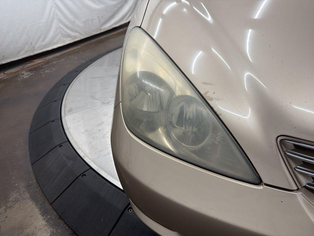 used 2004 Lexus ES 330 car, priced at $6,950