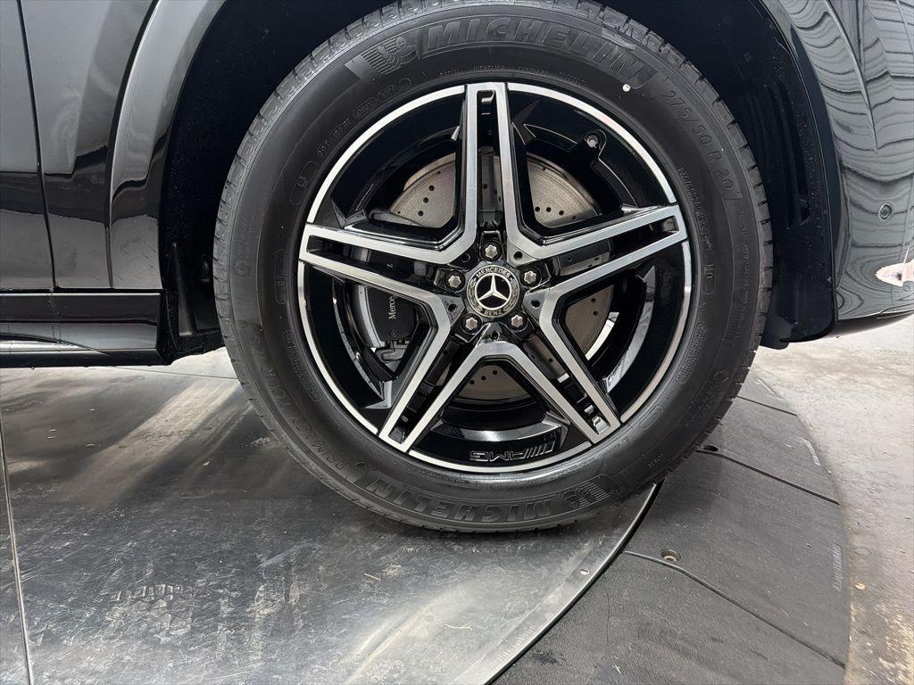 new 2026 Mercedes-Benz GLE 450 car, priced at $80,745