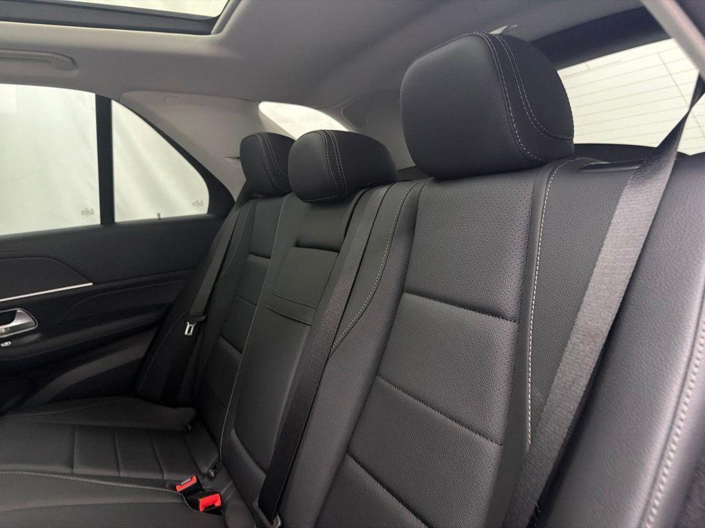 new 2026 Mercedes-Benz GLE 350 car, priced at $75,885