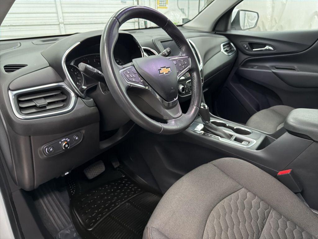 used 2021 Chevrolet Equinox car, priced at $16,500