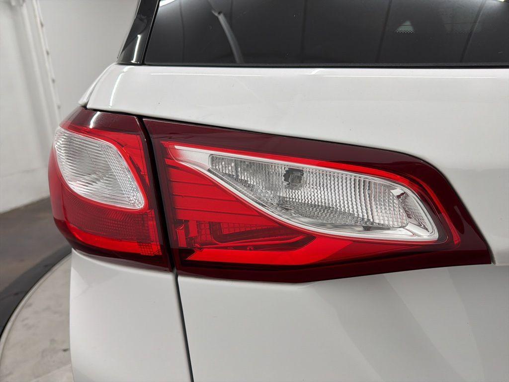 used 2021 Chevrolet Equinox car, priced at $16,500