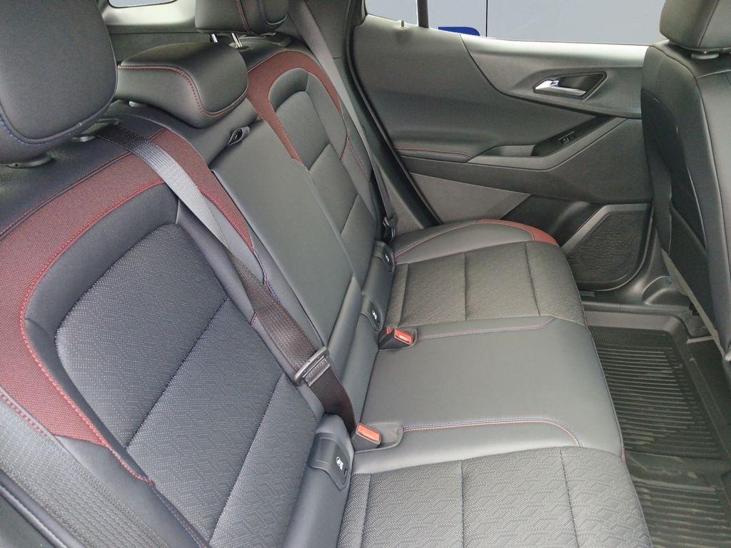 new 2026 Chevrolet Equinox car, priced at $36,915