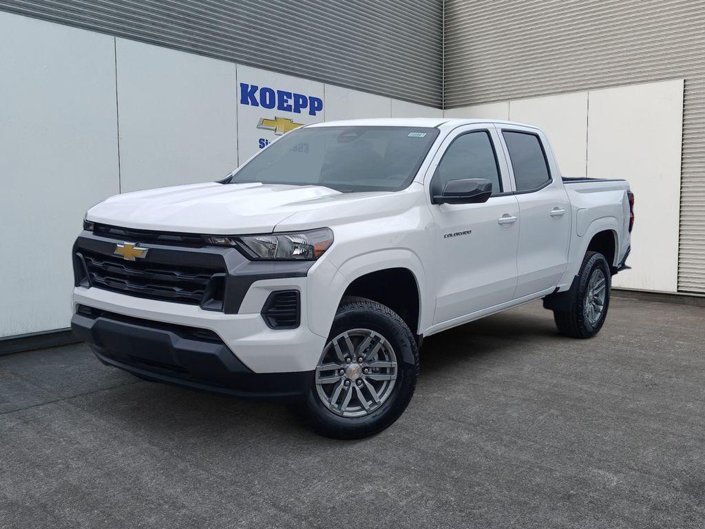 new 2026 Chevrolet Colorado car, priced at $36,095