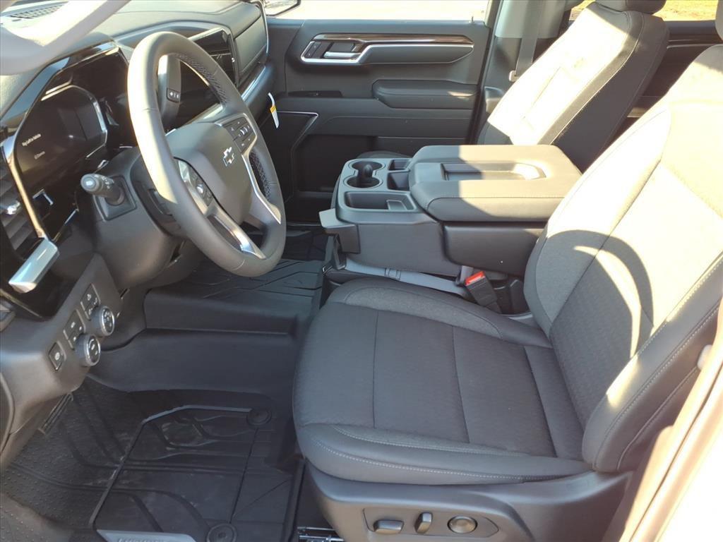 new 2026 Chevrolet Silverado 1500 car, priced at $52,005