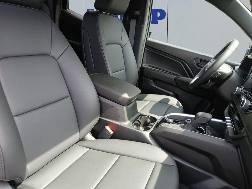 new 2026 Chevrolet Colorado car, priced at $44,445