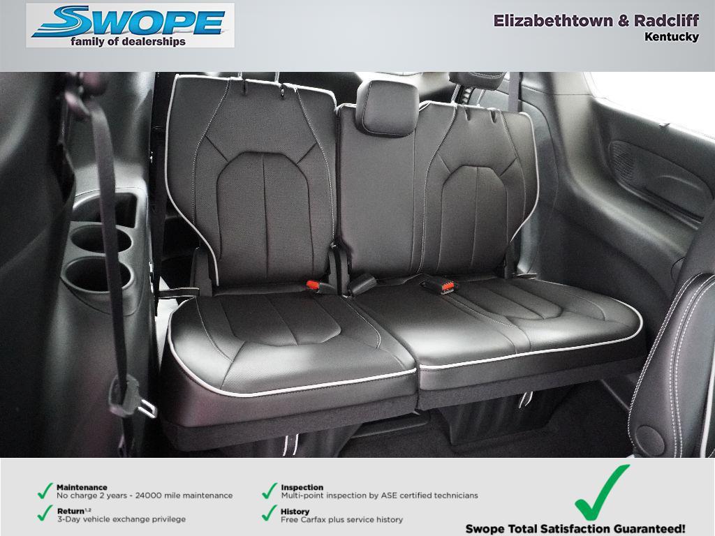 new 2026 Chrysler Pacifica car, priced at $55,379