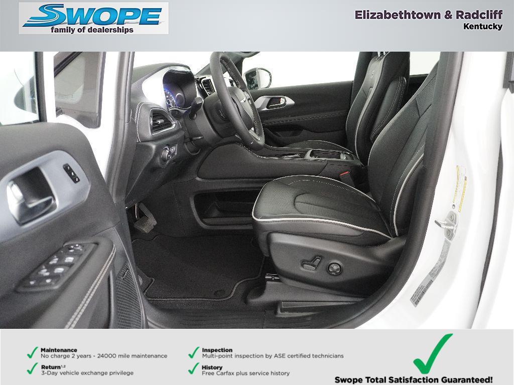 new 2026 Chrysler Pacifica car, priced at $55,379