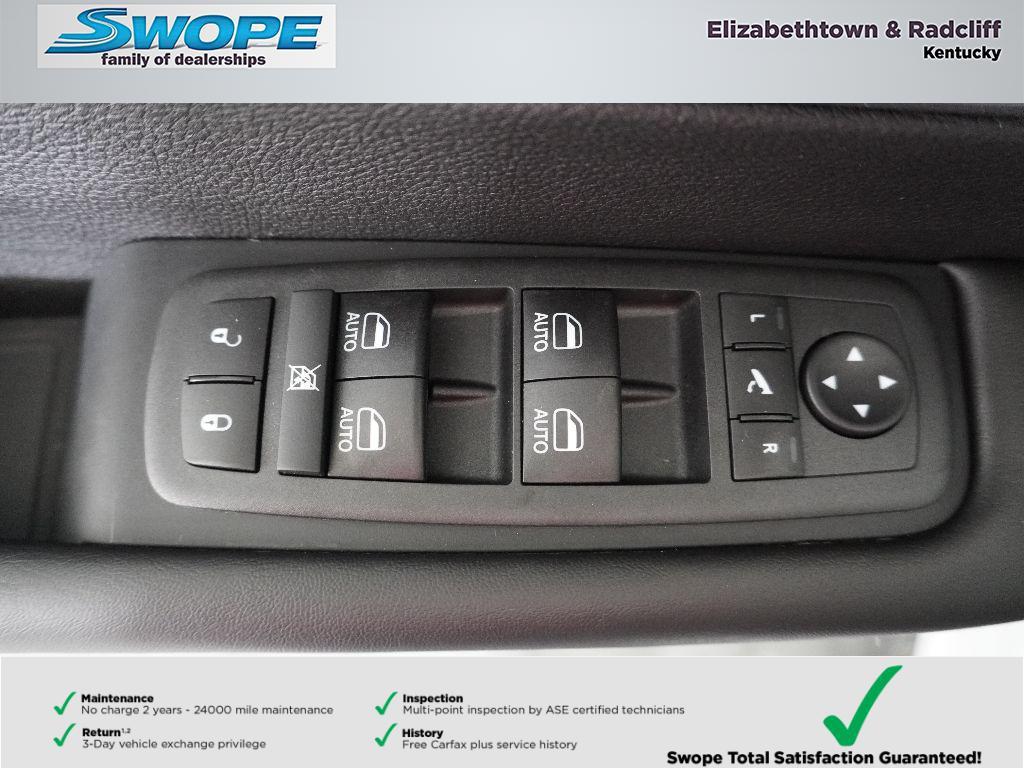 new 2026 Chrysler Pacifica car, priced at $55,379