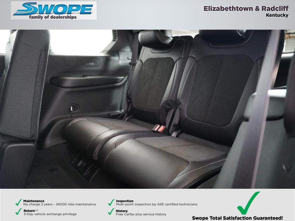 new 2025 Jeep Grand Cherokee L car, priced at $45,892