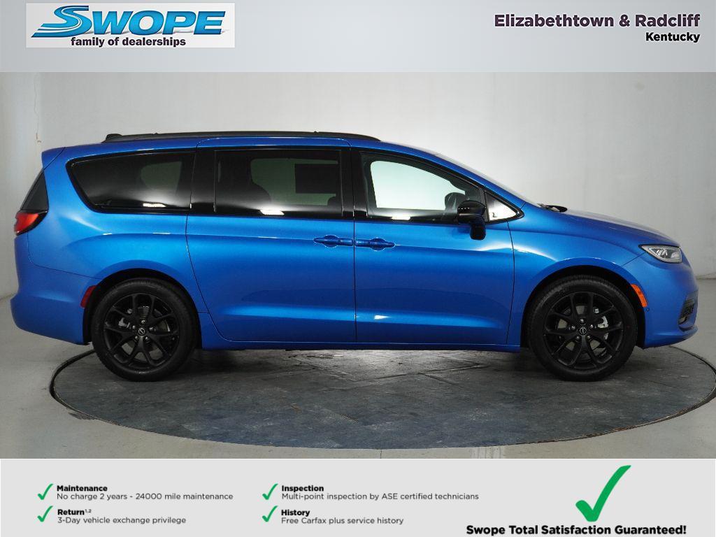 new 2026 Chrysler Pacifica car, priced at $49,267